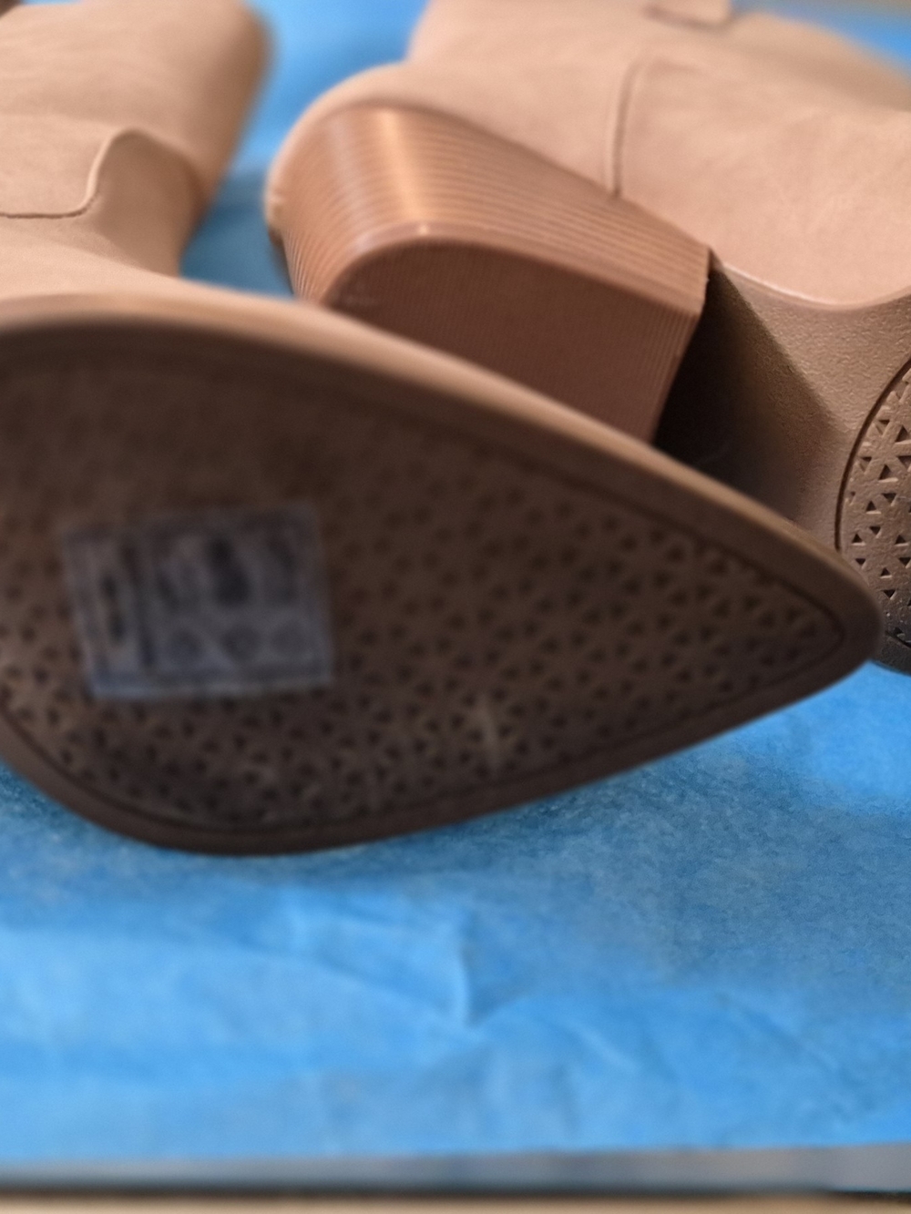 Pink Lily Taupe Pointed Toe Mid Heel Ankle Boots - Picture 5 of 11